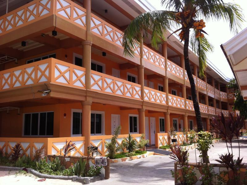 Raymen Beach Resort Ґімарас Екстер'єр фото
